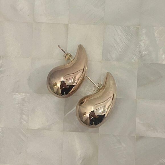Gold Teardrop Earrings - Picture 1 of 4